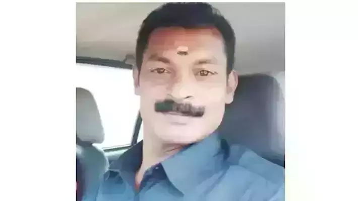 മസ്തിഷ്ക മരണം സംഭവിച്ച സുരേഷ് ഇനിയും ജീവിക്കും; അഞ്ച് പേരിലൂടെ മസ്തിഷ്ക മരണം സംഭവിച്ച സുരേഷ് ഇനിയും ജീവിക്കും; അഞ്ച് പേരിലൂടെ
