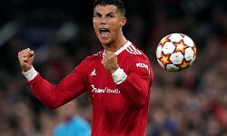 ഓള്‍ഡ് ട്രാഫോഡില്‍ ഇഞ്ചുറി ടൈം ഹീറോ ആയി റൊണാള്‍ഡോ