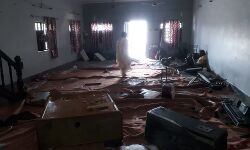 ഹിന്ദുത്വര്‍ മാരകായുധങ്ങളുമായെത്തി റൂര്‍ക്കിയിലെ ചര്‍ച്ച് അടിച്ചുതകര്‍ത്തു;  നിരവധി വിശ്വാസികള്‍ക്ക് പരിക്ക്, സ്ത്രീകളേയും വെറുതെവിട്ടില്ല