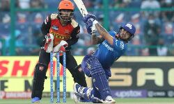 ഇഷാന്‍ ഓണ്‍ ഫയര്‍; സീസണിലെ വേഗതയേറിയ അര്‍ദ്ധശതകം