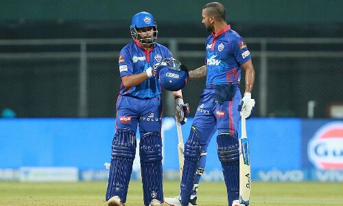 ഐപിഎല്‍; ഡല്‍ഹിക്കെതിരേ ആര്‍സിബിക്ക് മുന്നില്‍ 165 റണ്‍സ് ലക്ഷ്യം