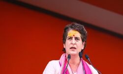 കോണ്‍ഗ്രസ് 70 വര്‍ഷം കൊണ്ടുണ്ടാക്കിയ സര്‍വവും  കേന്ദ്രം വിറ്റുതുലയ്ക്കുന്നുവെന്ന് പ്രിയങ്കാഗാന്ധി