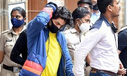 ആഢംബര കപ്പലിലെ ലഹരിമരുന്ന് കേസ്; അറസ്റ്റിലായത് 20 പേര്‍; ആര്യന്റെ ജാമ്യാപേക്ഷ ഇന്ന് കോടതി പരിഗണിക്കും
