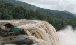സംസ്ഥാനത്ത് അടുത്ത അഞ്ച് ദിവസം അതിശക്തമായ മഴയ്ക്ക് സാധ്യത; ജാഗ്രതാ നിര്‍ദേശം