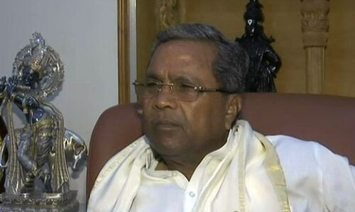 അധികാര തര്ക്കം; പ്രതിപക്ഷ നേതാവ് രാഹുല് ഗാന്ധിയില് നിന്ന് വ്യക്തത തേടി സിദ്ധരാമയ്യ അധികാര തര്ക്കം; പ്രതിപക്ഷ നേതാവ് രാഹുല് ഗാന്ധിയില് നിന്ന് വ്യക്തത തേടി സിദ്ധരാമയ്യ