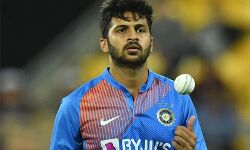 അക്സര് പട്ടേലിന് പകരം ശാര്ദ്ദുല് ഠാക്കൂര് ഇന്ത്യന് ലോകകപ്പ് ടീമില് അക്സര് പട്ടേലിന് പകരം ശാര്ദ്ദുല് ഠാക്കൂര് ഇന്ത്യന് ലോകകപ്പ് ടീമില്