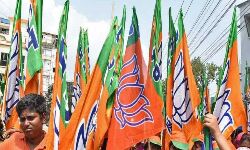 യുപി നിയമസഭാ തിരഞ്ഞെടുപ്പ്: മൃദു ഹിന്ദുത്വവുമായി പ്രതിപക്ഷ പാര്‍ട്ടികള്‍; മുസ്‌ലിം വോട്ട് തട്ടാന്‍ തന്ത്രങ്ങളൊരുക്കി ബിജെപി