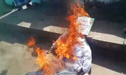 കര്‍ഷകസമരത്തിന് ഐക്യദാര്‍ഢ്യം; എസ്ഡിപിഐ മോദിയുടെ കോലം കത്തിച്ചു