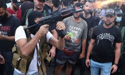 ബെയ്‌റൂത്ത് കത്തുന്നു; ലെബനാനെ കാത്തിരിക്കുന്നത് ആഭ്യന്തര യുദ്ധം?