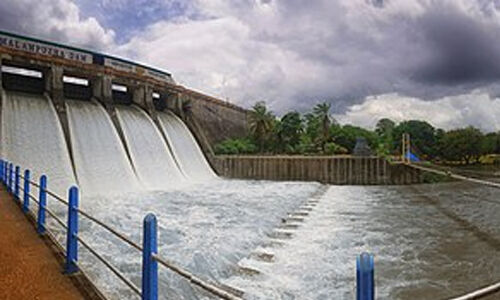 വൃഷ്ടിപ്രദേശങ്ങളില്‍ മഴ കനത്തു; മലമ്പുഴ ഡാം തുറന്നു