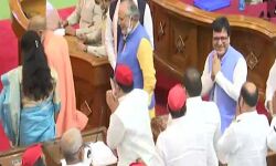 ബിജെപി പിന്തുണച്ചു; സമാജ് വാദി പാര്‍ട്ടി വിമത നേതാവ് നിധിന്‍ അഗര്‍വാള്‍ ഉത്തര്‍പ്രദേശ് നിയമസഭാ ഡെപ്യൂട്ടി സ്പീക്കര്‍