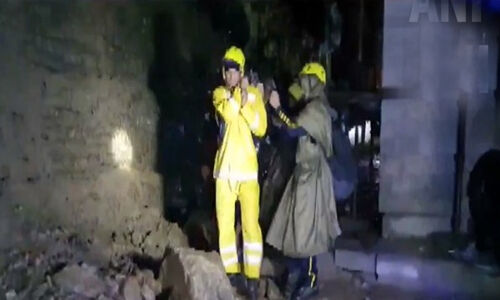 കേദാര്‍നാഥ് ക്ഷേത്രത്തില്‍ കുടുങ്ങിയ 22 ഭക്തരെ ദുരന്തനിവാരണ സേന സുരക്ഷിത സ്ഥാനത്തേക്ക് മാറ്റി