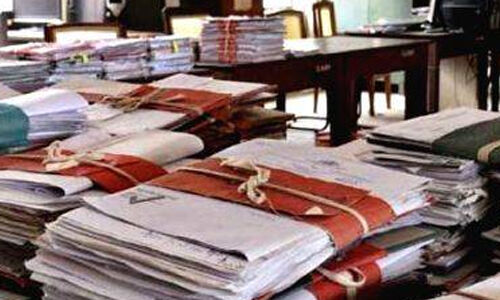 കോട്ടയം ജില്ലയില് സര്ക്കാര് ജീവനക്കാര്ക്ക് ഒക്ടോബര് 25 വരെ അവധി അനുവദിക്കില്ല കോട്ടയം ജില്ലയില് സര്ക്കാര് ജീവനക്കാര്ക്ക് ഒക്ടോബര് 25 വരെ അവധി അനുവദിക്കില്ല