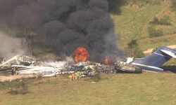 അമേരിക്കയില്‍ ചെറുവിമാനം തകര്‍ന്നു; 18 യാത്രക്കാരും ജീവനക്കാരും അത്ഭുതകരമായി രക്ഷപ്പെട്ടു