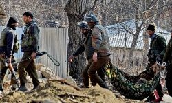 കുല്‍ഗാമില്‍ ഏറ്റുമുട്ടല്‍, രണ്ട് സായുധർ കൊല്ലപ്പെട്ടു