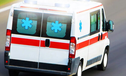 ആംബുലന്സ് ഡ്രൈവര്മാര്ക്ക് ട്രയിനിങ് നിര്ബന്ധമാക്കുന്നു; അനധികൃത ആംബുലന്സുകള്ക്കെതിരെ കര്ശന നടപടിക്കൊരുങ്ങി ഗതാഗത വകുപ്പ് ആംബുലന്സ് ഡ്രൈവര്മാര്ക്ക് ട്രയിനിങ് നിര്ബന്ധമാക്കുന്നു; അനധികൃത ആംബുലന്സുകള്ക്കെതിരെ കര്ശന നടപടിക്കൊരുങ്ങി ഗതാഗത വകുപ്പ്