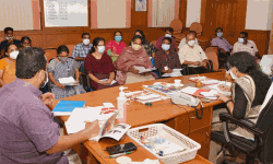 മഴക്കെടുതി: നാശനഷ്ടങ്ങളുടെ കണക്കെടുപ്പ് വേഗത്തിലാക്കാന് റവന്യൂ മന്ത്രി നിര്ദ്ദേശം നല്കി മഴക്കെടുതി: നാശനഷ്ടങ്ങളുടെ കണക്കെടുപ്പ് വേഗത്തിലാക്കാന് റവന്യൂ മന്ത്രി നിര്ദ്ദേശം നല്കി