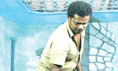 മൃഗശാലയില് പാമ്പ്കടിയേറ്റ് മരിച്ച ജീവനക്കാരൻ്റെ കുടുംബത്തിന് നഷ്ടപരിഹാരം നല്കണമെന്ന് മനുഷ്യാവകാശ കമ്മീഷന് മൃഗശാലയില് പാമ്പ്കടിയേറ്റ് മരിച്ച ജീവനക്കാരൻ്റെ കുടുംബത്തിന് നഷ്ടപരിഹാരം നല്കണമെന്ന് മനുഷ്യാവകാശ കമ്മീഷന്