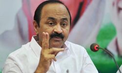 മുല്ലപ്പെരിയാറിൽ പുതിയ ഡാം വേണം, തമിഴ്‌നാട് മുഖ്യമന്ത്രിക്ക് പ്രതിപക്ഷ നേതാവിന്റെ കത്ത്