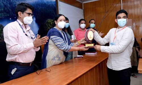 ആസ്പിരേഷന്‍ പദ്ധതി: അശ്മില്‍ ശാസ് അഹമ്മദിന് ദുബയിലേക്ക് പറക്കാം