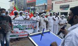 മണ്ണാര്‍ക്കാട് ഡിഇ ഓഫിസിലേക്ക് എസ്ഡിപിഐ പ്രതിഷേധ മാര്‍ച്ച്