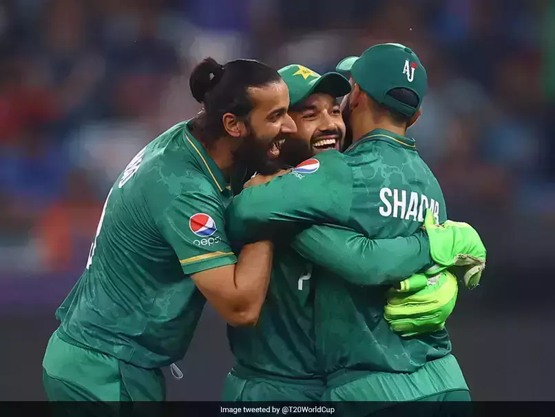 ലോകകപ്പ്; അഫ്ഗാനും മറികടന്ന് പാകിസ്താന്‍ സെമിയിലേക്ക്; ആസിഫ് അലി ഹീറോ