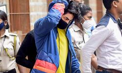 ജാമ്യത്തിന്റെ പകര്‍പ്പ് ഹാജരാക്കാന്‍ വൈകി; ആര്യന്‍ഖാന് പുറത്തിറങ്ങാനായില്ല