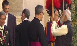 ജി 20 ഉച്ചകോടി; മാര്‍പ്പാപ്പയുമായുള്ള പ്രധാനമന്ത്രിയുടെ കൂടിക്കാഴ്ച കഴിഞ്ഞു