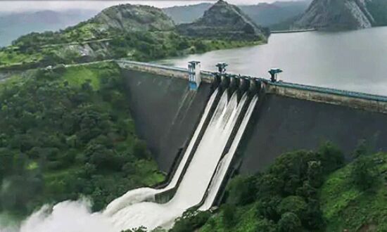 മുല്ലപ്പെരിയാറില് ജലനിരപ്പ് താഴുന്നു; ഷട്ടറുകള് അടച്ചേക്കും മുല്ലപ്പെരിയാറില് ജലനിരപ്പ് താഴുന്നു; ഷട്ടറുകള് അടച്ചേക്കും