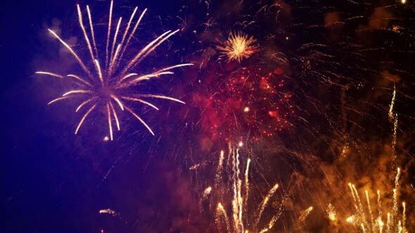 ആഘോഷവേളകളില്‍ പടക്കം പൊട്ടിക്കുന്നത് നിരോധിക്കേണ്ടതില്ലെന്ന് സുപ്രീം കോടതി