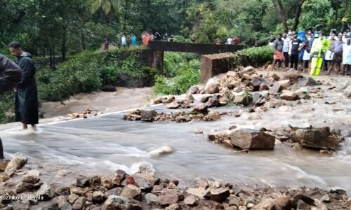 കുറ്റ്യാടി- വയനാട് ചുരം റോഡില്‍ രാത്രി യാത്രക്ക് നിയന്ത്രണം