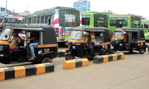 കോഴിക്കോട് നഗരത്തില് അനിയന്ത്രിതമായി സിസി പെര്മിറ്റ് നല്കാനുള്ള തീരുമാനം പിന്വലിക്കണം: ഓട്ടോ സംയുക്ത സമര മുന്നണി കോഴിക്കോട് നഗരത്തില് അനിയന്ത്രിതമായി സിസി പെര്മിറ്റ് നല്കാനുള്ള തീരുമാനം പിന്വലിക്കണം: ഓട്ടോ സംയുക്ത സമര മുന്നണി