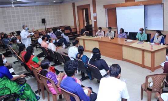 ഇ-ശ്രാം പോര്ട്ടല് രജിസ്ട്രേഷന്: ജില്ലാതല ഇംപ്ലിമെന്റേഷന് കമ്മിറ്റി യോഗം ചേര്ന്നു ഇ-ശ്രാം പോര്ട്ടല് രജിസ്ട്രേഷന്: ജില്ലാതല ഇംപ്ലിമെന്റേഷന് കമ്മിറ്റി യോഗം ചേര്ന്നു