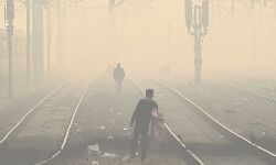 ഡല്‍ഹിയില്‍ ആകാശത്തിന് സിമന്റ് നിറം; എയര്‍ ക്വാളിറ്റി സൂചിക 339ലേക്ക് ഉയര്‍ന്നതായി റിപോര്‍ട്ട്