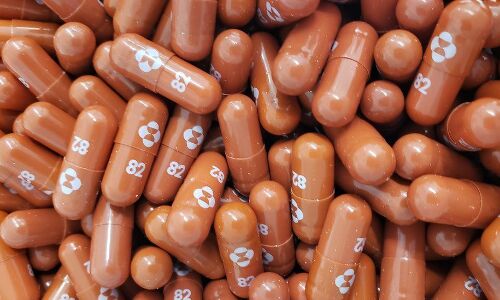 കൊവിഡ് ഗുളിക മോൽനുപിറാവിറിന് അംഗീകാരം നൽകി ബ്രിട്ടൻ