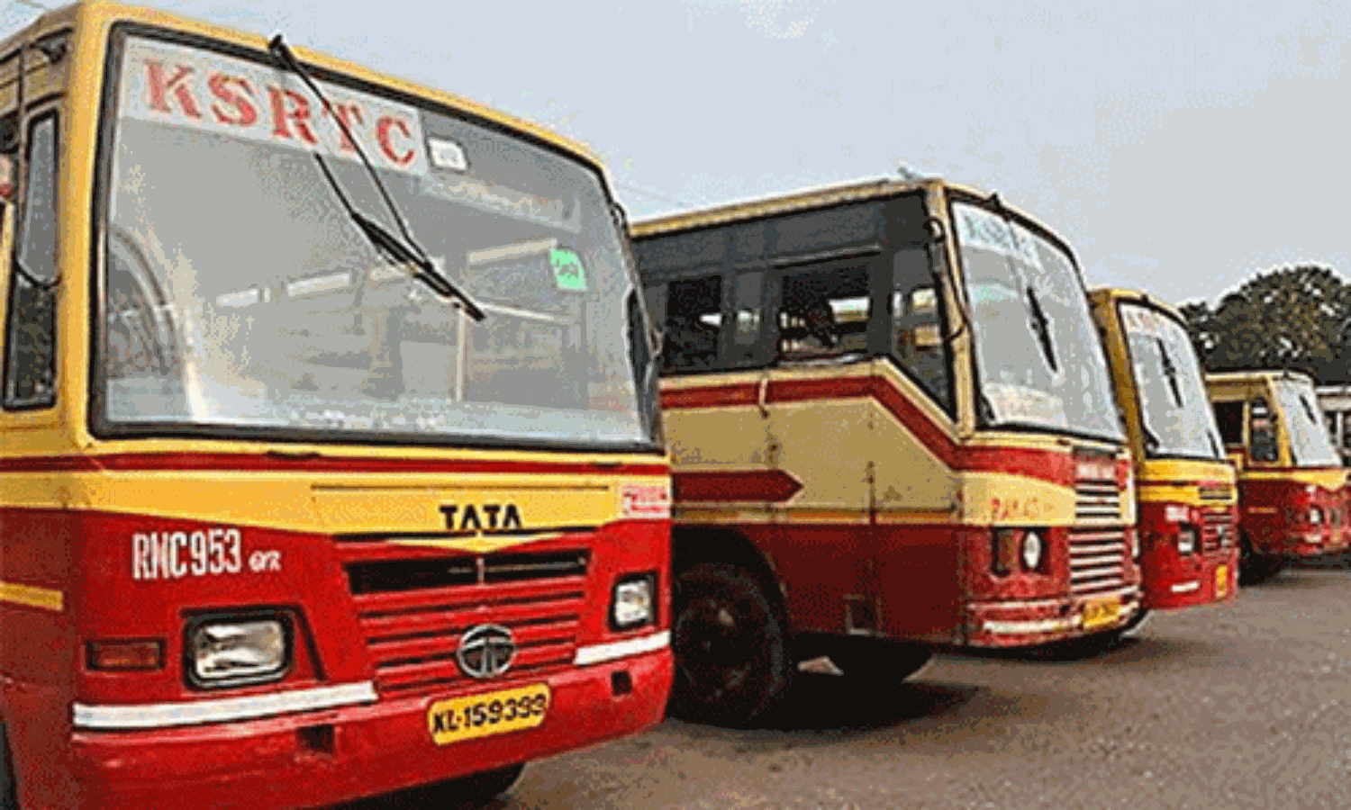 കെഎസ്ആര്ടിസി പണിമുടക്ക് തുടങ്ങി കെഎസ്ആര്ടിസി പണിമുടക്ക് തുടങ്ങി