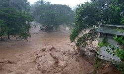 കൂട്ടിക്കലിൽ വീണ്ടും ഉരുൾപൊട്ടൽ; ഇരുപത് കുടുംബങ്ങൾ കുടുങ്ങി; രക്ഷാപ്രവർത്തനം തുടരുന്നു