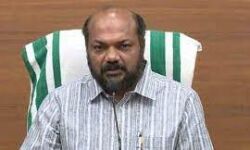 യുഎഇ സന്ദര്ശനത്തിന് വ്യവസായ സെക്രട്ടറിക്ക് അനുമതി നിഷേധിച്ച് കേന്ദ്രം; പ്രതിഷേധവുമായി മന്ത്രി രാജീവ് യുഎഇ സന്ദര്ശനത്തിന് വ്യവസായ സെക്രട്ടറിക്ക് അനുമതി നിഷേധിച്ച് കേന്ദ്രം; പ്രതിഷേധവുമായി മന്ത്രി രാജീവ്