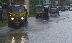 കനത്ത മഴയിൽ തീരദേശത്തും മലയോര മേഖലയിലും വ്യാപക നാശനഷ്ടം