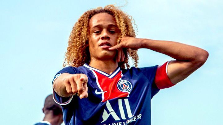 സാവി സിമോണസിനെ സാവിക്ക് വേണം; താരം പിഎസ്ജി വിട്ടേക്കും സാവി സിമോണസിനെ സാവിക്ക് വേണം; താരം പിഎസ്ജി വിട്ടേക്കും