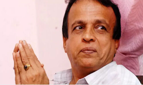 മാപ്പിളപ്പാട്ടിനെ ജനകീയമാക്കി; പീര് മുഹമ്മദിന്റെ നിര്യാണത്തില് അനുശോചിച്ച് മുഖ്യമന്ത്രി മാപ്പിളപ്പാട്ടിനെ ജനകീയമാക്കി; പീര് മുഹമ്മദിന്റെ നിര്യാണത്തില് അനുശോചിച്ച് മുഖ്യമന്ത്രി