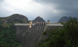 മഴയും നീരൊഴുക്കും കുറഞ്ഞു; ഇടുക്കി ജലസംഭരണിയിലെ ചെറുതോണി അണക്കെട്ടിന്‍റെ ഷട്ടര്‍ അടച്ചു