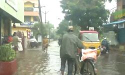 24 മണിക്കൂറിനുള്ളില്‍ തമിഴ്‌നാട്ടില്‍ കനത്ത മഴയ്ക്ക് സാധ്യത