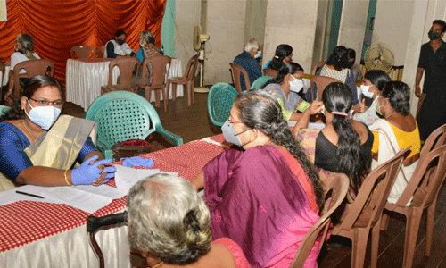 വനിതാ കമ്മീഷന് മെഗാ അദാലത്ത്; 28 പരാതികള് തീര്പ്പാക്കി വനിതാ കമ്മീഷന് മെഗാ അദാലത്ത്; 28 പരാതികള് തീര്പ്പാക്കി