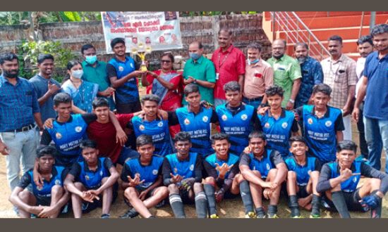 ജെ എന് ഹോക്കി അണ്ടര് 17 പാലക്കാട് പന്തലാംപാടം മേരിമാതാ എച്ച്. എസിന് കിരീടം ജെ എന് ഹോക്കി അണ്ടര് 17 പാലക്കാട് പന്തലാംപാടം മേരിമാതാ എച്ച്. എസിന് കിരീടം