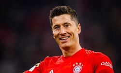 മെസ്സിയും ജോര്ജ്ജീഞ്ഞോയും പിന്നില്; ലെവന്ഡോസ്കി ഗോള്ഡന് പ്ലെയര് മെസ്സിയും ജോര്ജ്ജീഞ്ഞോയും പിന്നില്; ലെവന്ഡോസ്കി ഗോള്ഡന് പ്ലെയര്