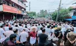 നിയമവിദ്യാര്ഥിയുടെ ആത്മഹത്യ; ആരോപണ വിധേയനായ സി.ഐയെ സംരക്ഷിച്ചത് സിപിഎം നേതാക്കളെന്ന് വിഡി സതീശന് നിയമവിദ്യാര്ഥിയുടെ ആത്മഹത്യ; ആരോപണ വിധേയനായ സി.ഐയെ സംരക്ഷിച്ചത് സിപിഎം നേതാക്കളെന്ന് വിഡി സതീശന്