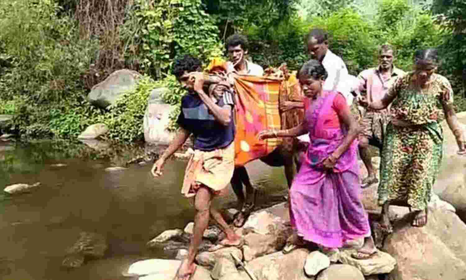 അട്ടപ്പാടിയില് അരിവാള് രോഗികള് ഗര്ഭം ധരിക്കുന്നത് ഒഴിവാക്കാന് നിര്ദേശം അട്ടപ്പാടിയില് അരിവാള് രോഗികള് ഗര്ഭം ധരിക്കുന്നത് ഒഴിവാക്കാന് നിര്ദേശം