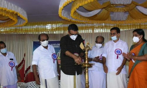 ഗുരുവായൂര് സത്യഗ്രഹം; കേരളീയ സമൂഹത്തിന്റെ വഴികാട്ടിയെന്ന് സ്പീക്കര് ഗുരുവായൂര് സത്യഗ്രഹം; കേരളീയ സമൂഹത്തിന്റെ വഴികാട്ടിയെന്ന് സ്പീക്കര്