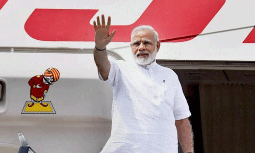 മോദി വീണ്ടും യുഎഇ സന്ദര്ശിക്കുന്നു മോദി വീണ്ടും യുഎഇ സന്ദര്ശിക്കുന്നു